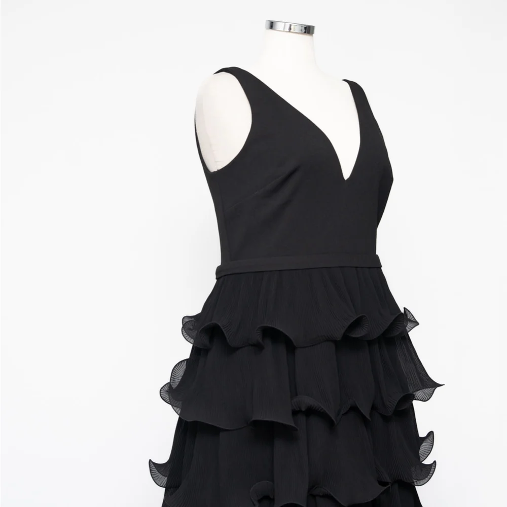 Betsy and Adam Women's V Neck Tiered Long Gown‎ - Picture 7 of 13